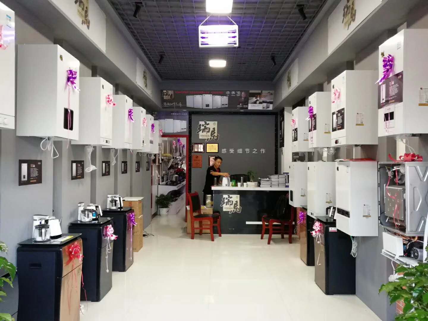 福音來(lái)了！甘肅平?jīng)鋈瘃R壁掛爐旗艦店盛大開(kāi)業(yè)！