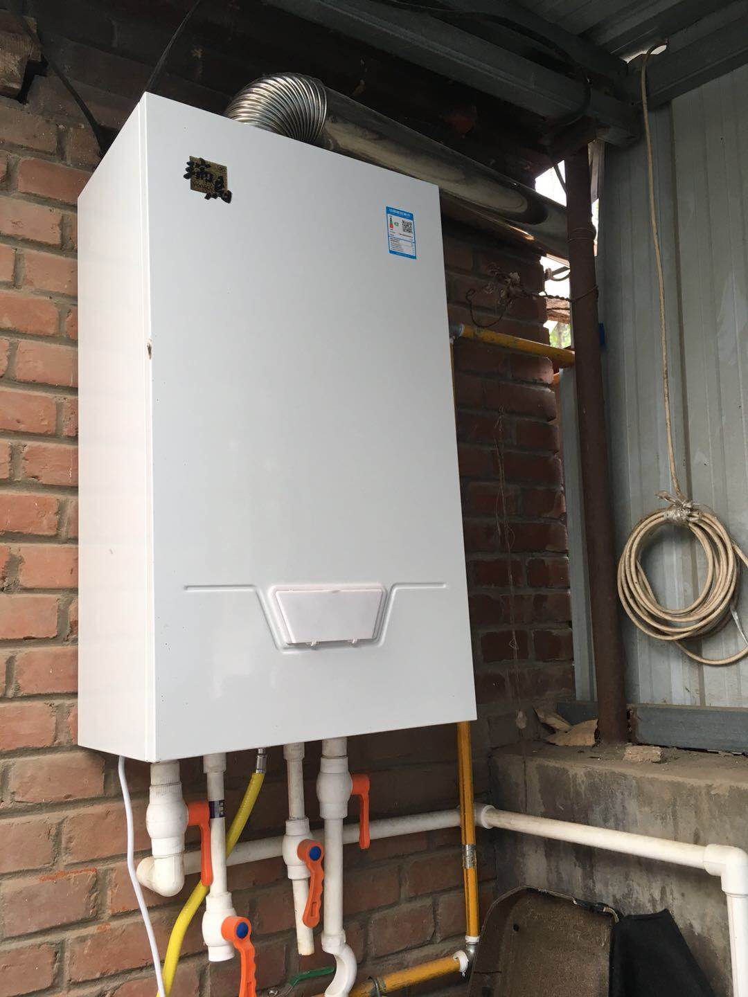 冷凝低氮壁掛爐的水壓高會(huì)怎么樣？