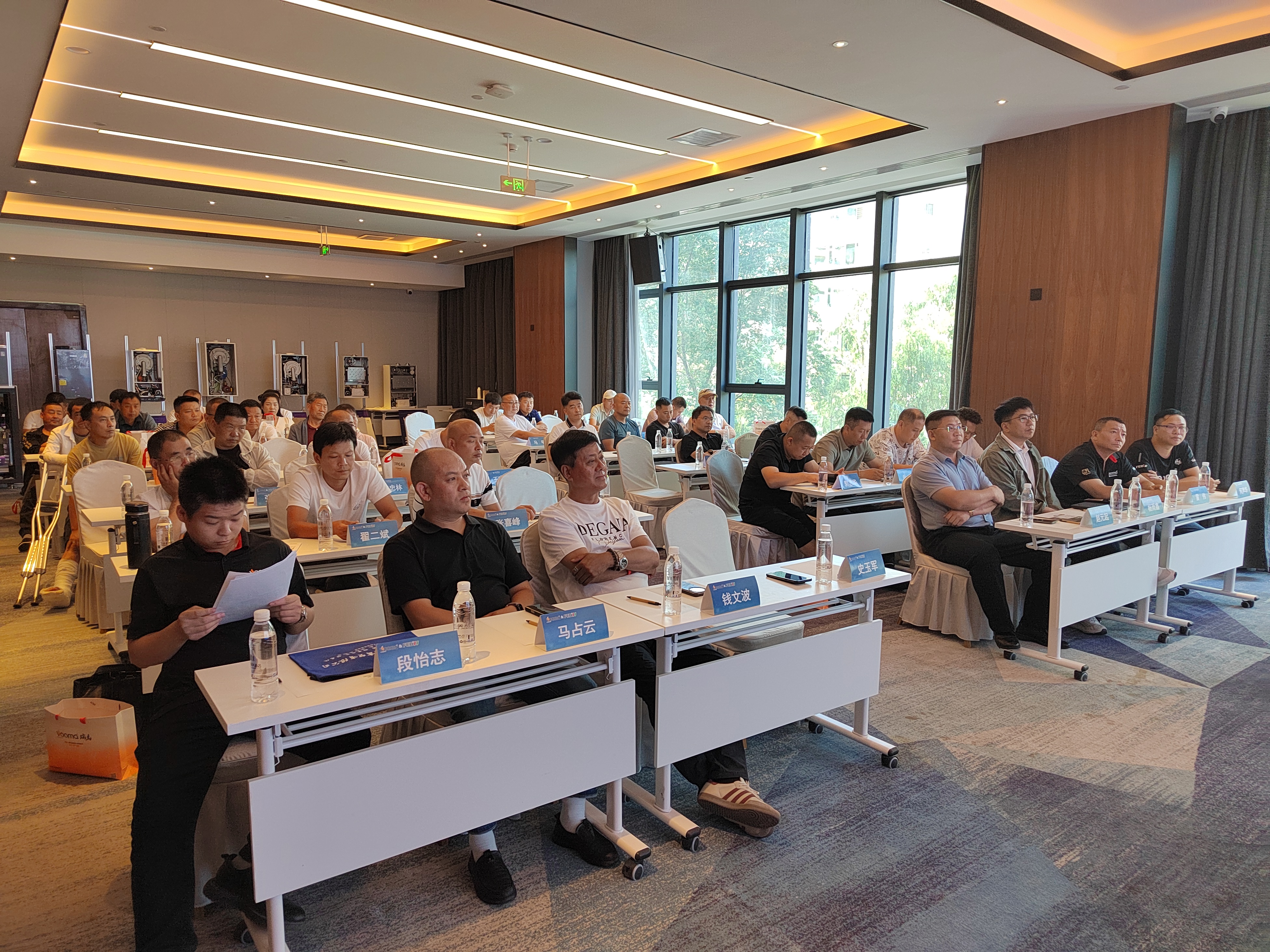 FED重拳出擊甘青！這場(chǎng)交流會(huì)，藏著供暖市場(chǎng)的什么&ldquo;王炸&rdquo;？